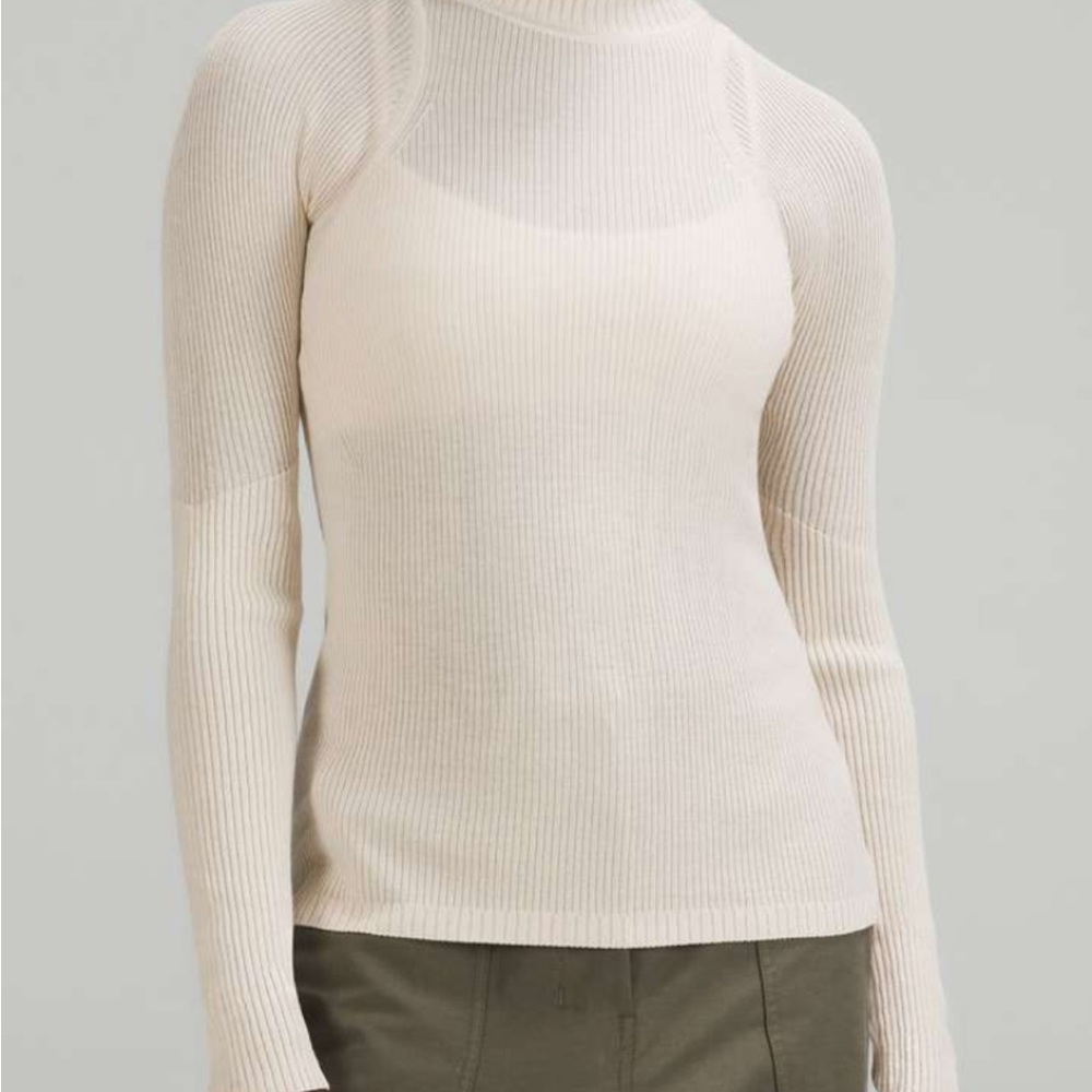 Lululemon Merino Wool Mockneck Light Sweater
